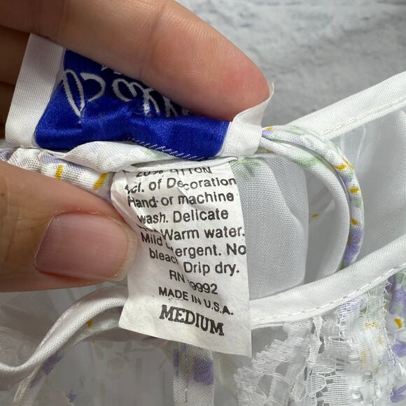 Vintage Ballet Peignoir Set Size M White Floral Cotton Blend Robe Gown Short New - Picture 8 of 12